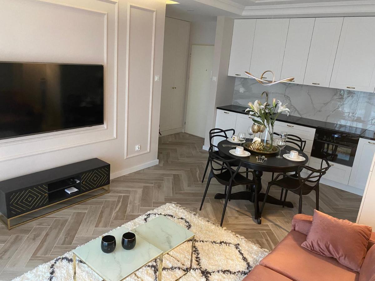 Apartament Gdansk Przy Sercu Starowki Calkowicie Nowy 2021, Beautiful Apartment In The Old Town Bulit 2021 Dış mekan fotoğraf